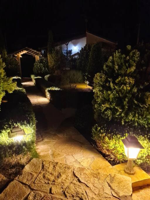 Guesthouse Petrothalassa Porto Heli Ngoại thất bức ảnh